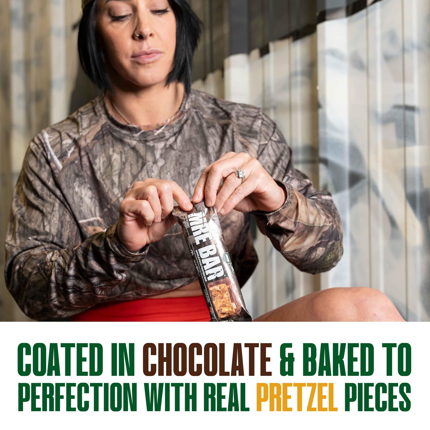 REDCON1 MRE Protein Bar, Blueberry Cobbler - Contains MCT Oil + 20g of Whole Food Protein - Easily Digestible, Macro Balanced Low Sugar Meal Replacement Bar (12 Bars)